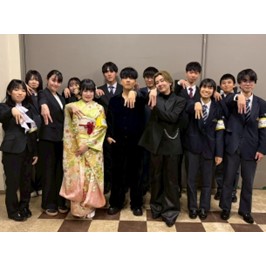 昨年度の「二十歳を祝うつどい」当日サポーターの様子