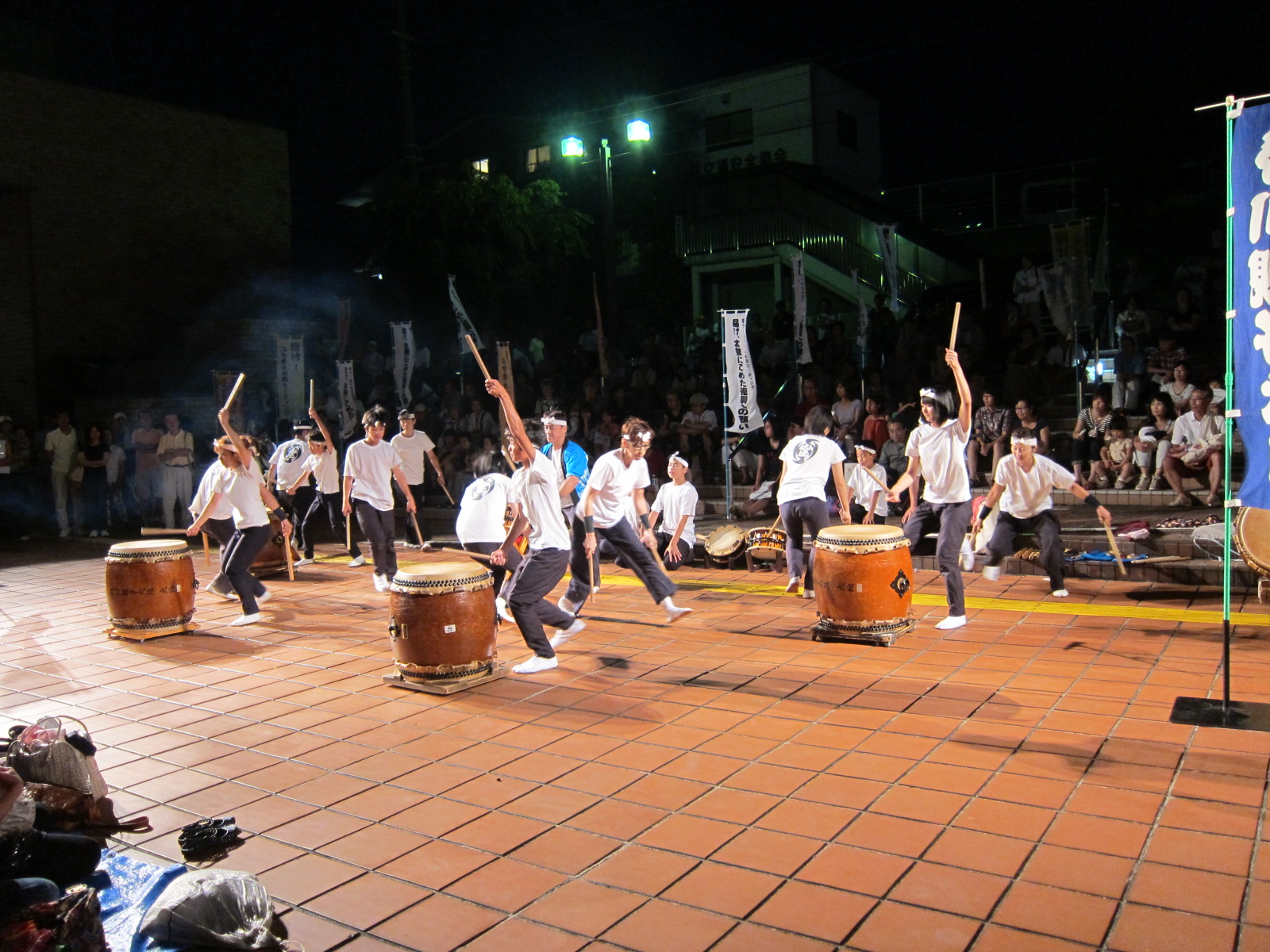 野川親子太鼓　大地