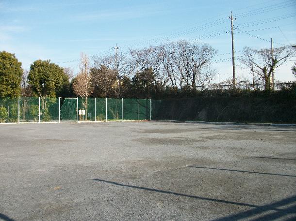 鷲ヶ峰けやき公園多目的広場の写真