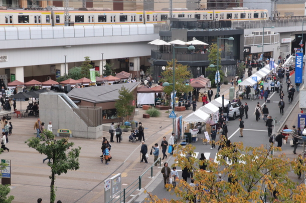 「なかはらまるまる防災博」を高い位置から見た様子