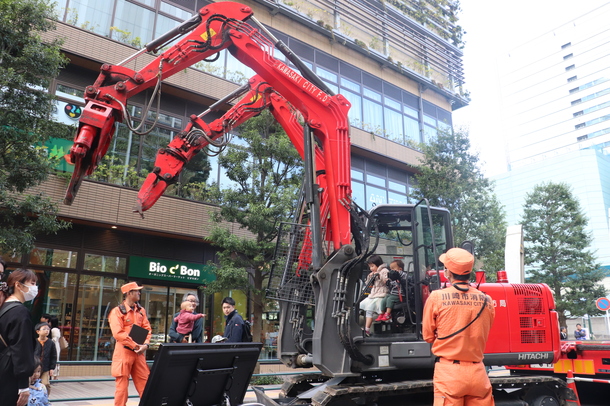 アスタコが展示されている様子