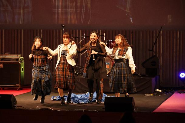 GABUステージ写真