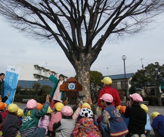 北加瀬保育園で紙芝居