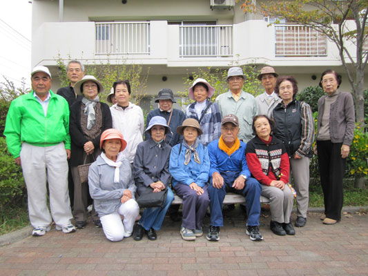 写真　歩こう会のみなさんです