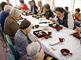 写真　みなさん残さず食べましょう！