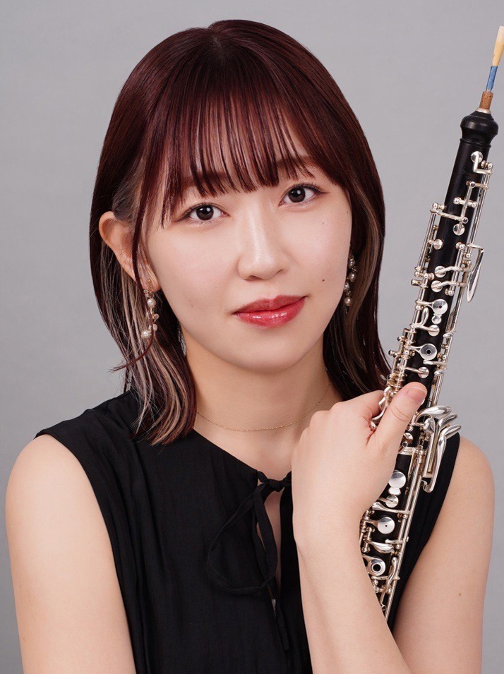 出演者画像(オーボエ・天内芽生)