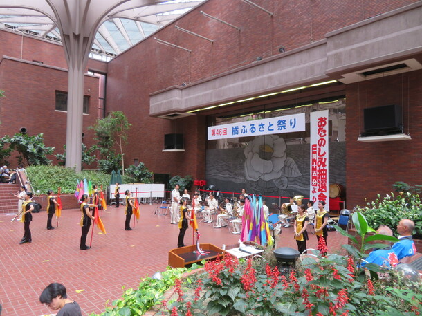 祭りの風景