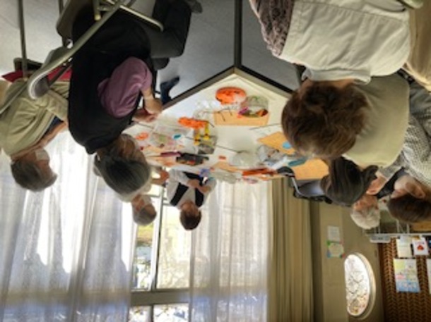 ロバ隊長マスコットづくりの様子2