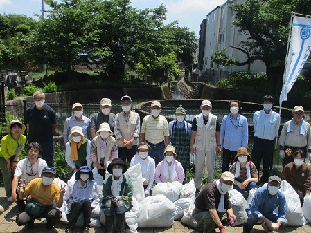 久地円筒分水サポートクラブのメンバー